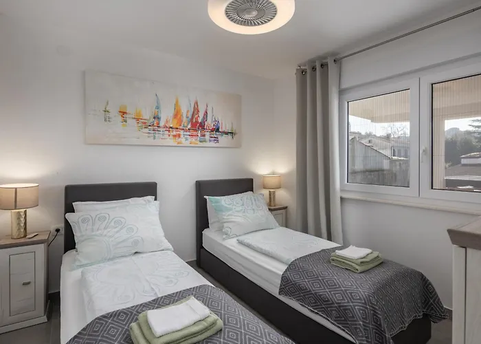 Sweet - Happy * Pula