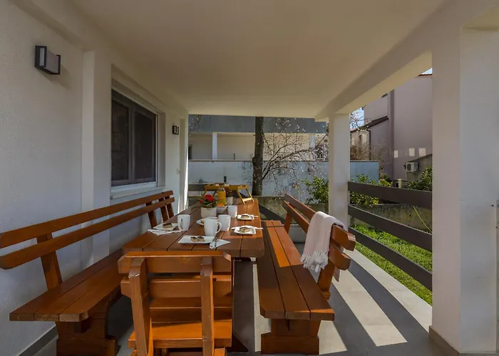 Sweet - Happy * Pula